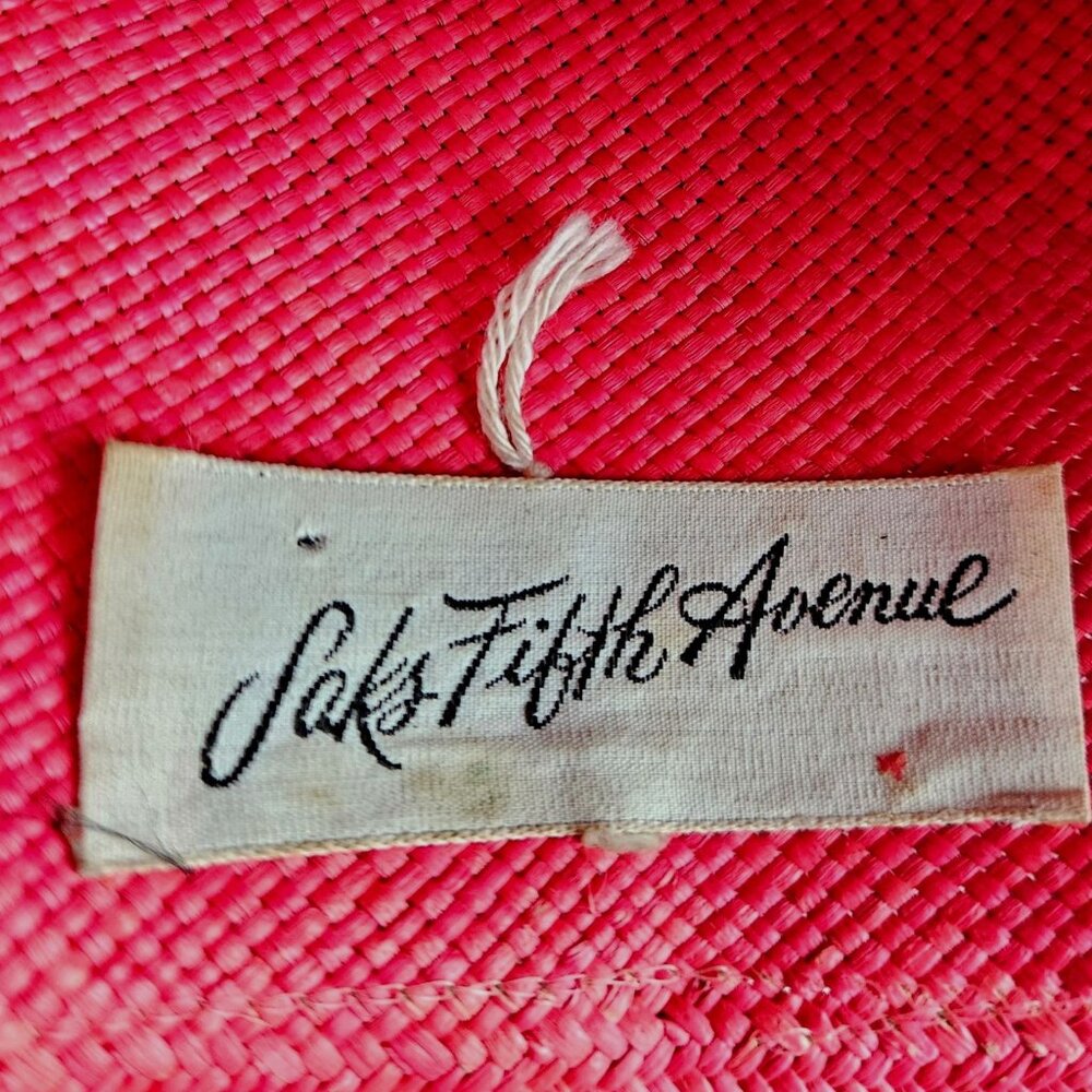 Vintage Red Straw Hat by Saks Fifth Avenue Union Label USA 22.5" Medium - Picture 3 of 16